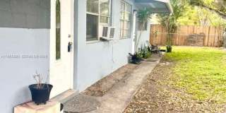 5510 SW 32 ST Gallery 1