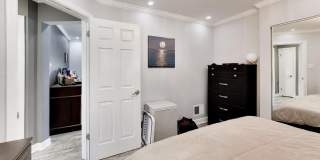 5016 N Mango Avenue Gallery 11