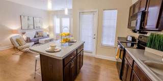 Monon Living Gallery 39