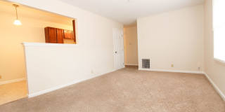 Royal Court Apartments, LLC Gallery 1