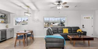 2207 North 28th Place Gallery 15