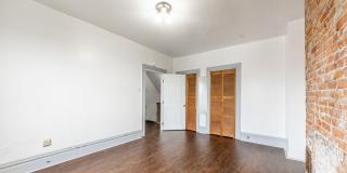 Available AUGUST 2026 - MAGNIFICENT MT. WASHINGTON 5 BEDROOM MASTERPIECE OF A HOME! PRIME LOCATION WITH A GARAGE, CENTRAL AIR AND IN-UNIT LAUNDRY!!! Gallery 24
