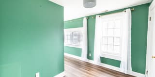 Beautiful 3 Bed, 1.5 Bed Gallery 17