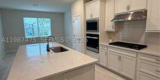 12251 SW Periwinkle Ct Gallery 9