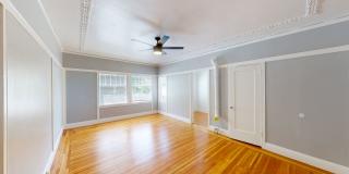 607 Beacon St Gallery 7