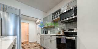 Furnished Elegant 3-Bedroom, 2.5 Bath Home with Hardwood Floors & Central A/C Gallery 13