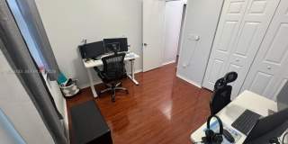 943 SW 143rd Ter Gallery 34