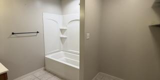 3148 West Mentor Avenue Gallery 7