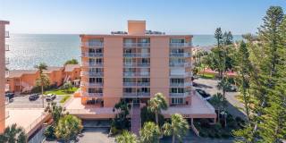 7432 SUNSHINE SKYWAY LANE S Gallery 36