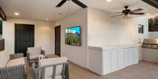 3827 E HAZELWOOD Street Gallery 31