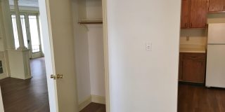 610 Union Street Gallery 14