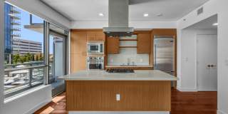 Luxury Elevated Living 1 Bed 1.5 Bath Condo at Skyline OC Gallery 14
