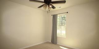 10019 Lynnberry Place Gallery 12
