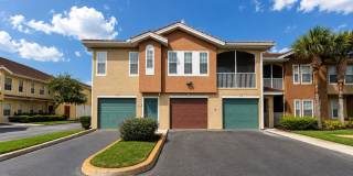 Updated 2BR Condo with Garage in Hunter’s Creek Gallery 1