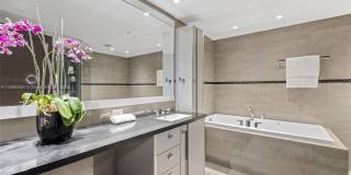 19216 Fisher Island Dr Gallery 25