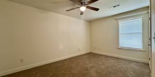 813 Baker St NW Gallery 16