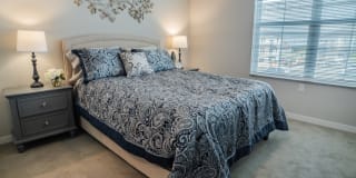 One Glenn Place Gallery 6