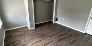 Beautiful Newly Renovated Home 3 BEDROOM 1 BATH, FENCED YARD, Bonus Space Gallery 4