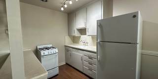2508 L Street – Classic Midtown Living Gallery 7