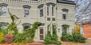 Architecturally Stunning Curtis Park Townhome With Historic Charm Gallery 1