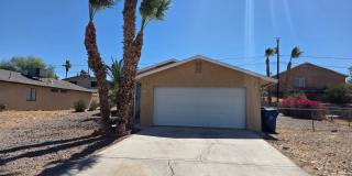 3 Bedroom/ 2 bath Home in BHC with a great yard! Gallery 1