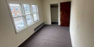 2423-2425 South 28th Street - 2425 Gallery 4