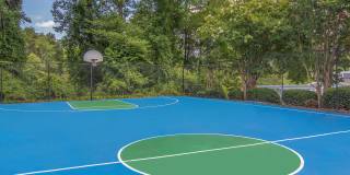 Edgewater Village Apartments Gallery 26