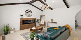 Refined Living in a Timeless Designed Home! Gallery 5