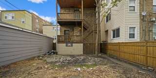 2325 W Rice Street, Gallery 10