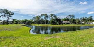 6605 STONINGTON DRIVE N Gallery 59
