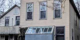 816 W 19th Street Gallery 1