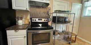 30 67th Street unit: A Gallery 6