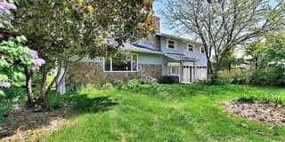 5 Bedroom 3-1/2 Bath House For Rent Gallery 1