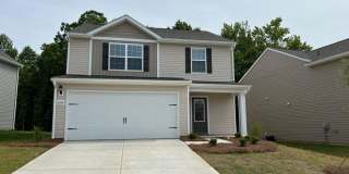 Spacious Home minutes from Uptown and the Charlotte Douglass Airport! Gallery 1