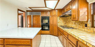 528 W Winnie Gallery 12