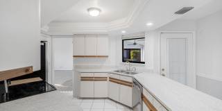 3106 SE 10th Pl Gallery 12