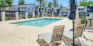 Rise Broadway Gallery 79