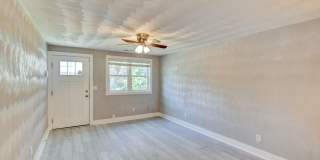 Beautifully Renovated! Gallery 6