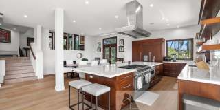 Elevated Living in Newport Heights Gallery 7