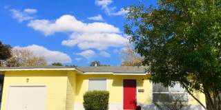 210 Laddie Place Gallery 1