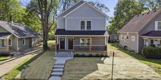 4623 Rookwood Avenue Gallery 53