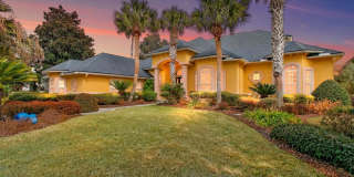 Stunning Lagoon Residence! Gallery 53