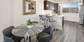 Esprit Townhome Apartments Gallery 8