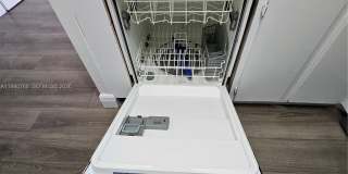 216 Lake Pointe Dr Gallery 10