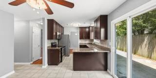 Beautifully maintained 3 bedroom, 2.5 bathroom home for rent in the heart of central Virginia Beach! Gallery 20