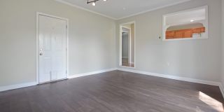 Pet Friendly Three Bedroom! Gallery 13