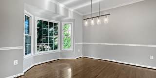 214 W LOCUST Street Gallery 6