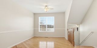 228 STATION PARK Circle Gallery 3