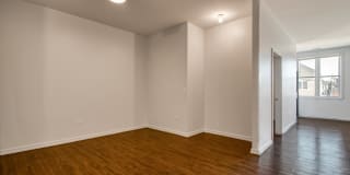 2500 Clybourn Gallery 26