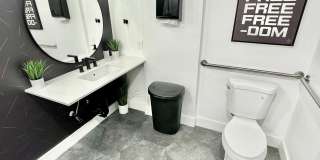 The Freehand Apartments Gallery 40